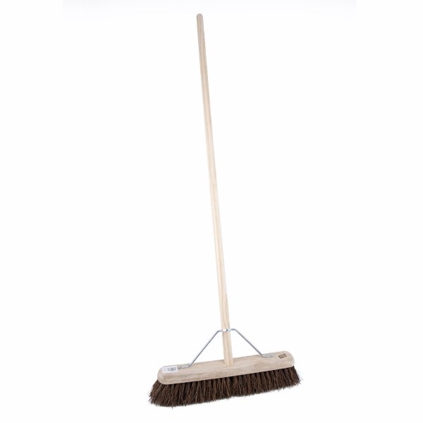 Click for a bigger picture.xx 18'' Stiff Broom Complete